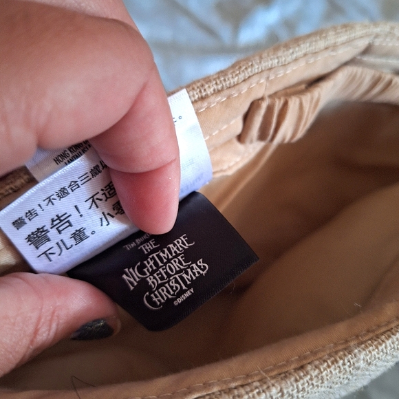 Disney Park The Nightmare Before Christmas Oogie Boogie Pointy Santa Hat - Picture 7 of 7